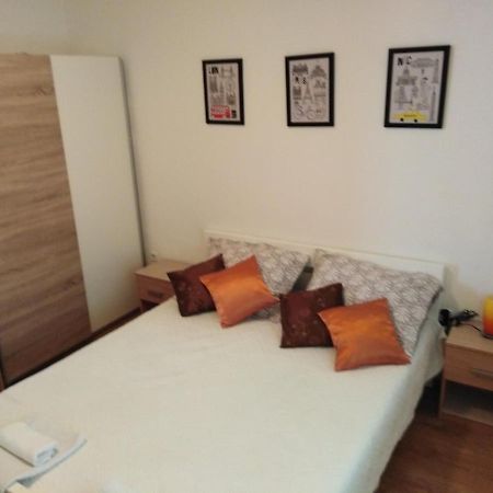 Apartment Zorica Vodice Exterior photo